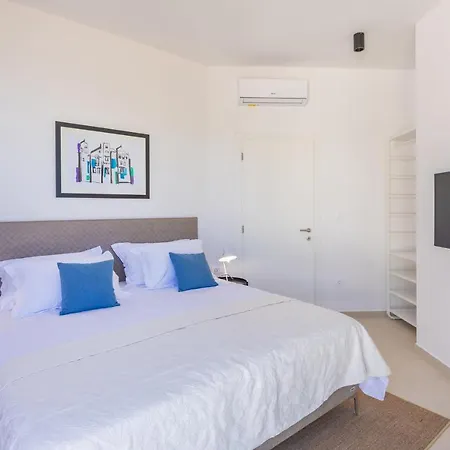 Garden Rose * Orašac