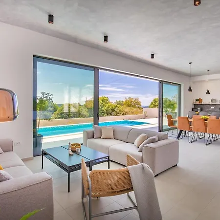 Villa Garden Rose Orasac