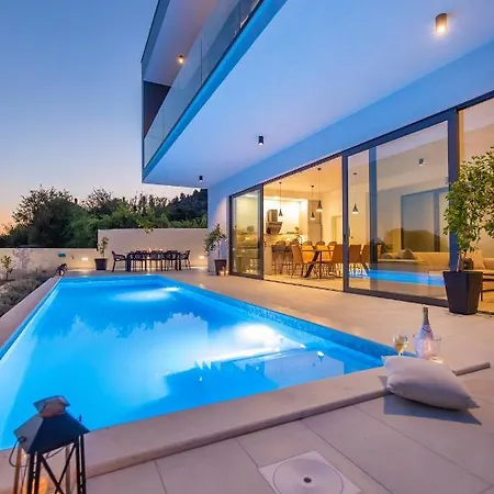 Villa Garden Rose Orasac