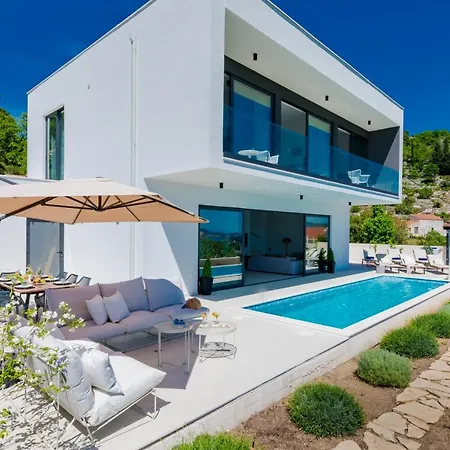 Villa Garden Rose Orasac